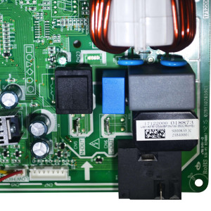 Pc Board For Ecox Split Outdoor Unit Us1-Kfr105w/Bp3n1w-350(Pfc+311+767+Atf250).Jd.Fw.Wxwkb.Wk2 17122000018873
Fits: Edem036h18b